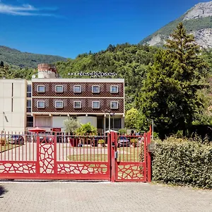 Les Trois Roses, Grenoble **** Meylan